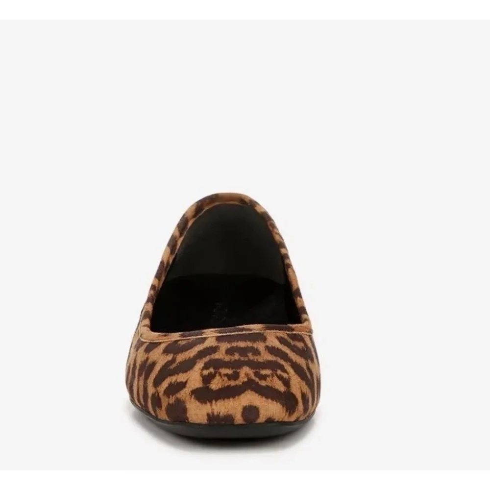 Vionic Orinda Tan Leopard Print Suede Square Toe Ballet Flats Womens 10 M NEW